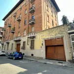 Rent 2 bedroom apartment of 40 m² in Torino