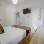 Rent a room of 120 m² in madrid