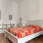 Rent 3 bedroom apartment of 120 m² in milan