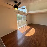 Rent 2 bedroom apartment in Los Angeles