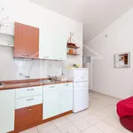 Najam 8 spavaće sobe kuća od 237 m² u Karlobag, Cesarica