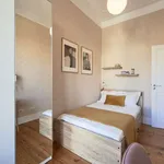 Rent a room in lisbon