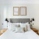 Appartement de 592 m² avec 1 chambre(s) en location à Paris