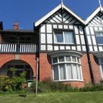 Rent 6 bedroom flat in Wales