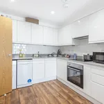 Rent 2 bedroom flat in Slough