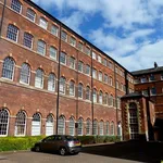 Rent 2 bedroom apartment in Yorkshire And The Humber