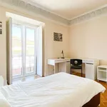 Rent a room in lisbon