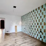 Rent 3 bedroom apartment of 94 m² in Novara