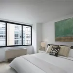 Rent 2 bedroom apartment in Manhattan