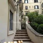 Rent 1 bedroom apartment of 85 m² in Rome