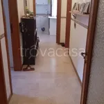 Rent 3 bedroom apartment of 70 m² in Adria