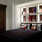 Rent 6 bedroom apartment of 170 m² in Napoli