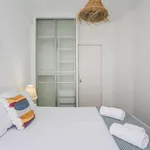 Rent 3 bedroom apartment in Lisbon