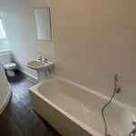 Rent 4 bedroom apartment in Scotland