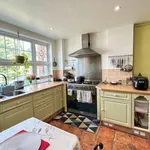 Rent 3 bedroom apartment in South East England