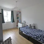 Rent 4 bedroom house in Mid Sussex