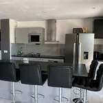 Appartement de 65 m² avec 3 chambre(s) en location à Marseille