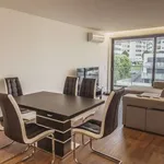 Quarto de 100 m² em porto