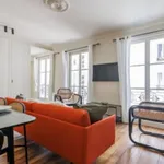 Appartement de 624 m² avec 2 chambre(s) en location à Paris