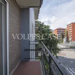 Rent 2 bedroom apartment of 60 m² in Milano