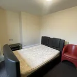 Rent 1 bedroom flat in Bradford