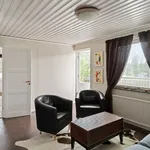 Rent 4 rooms house of 256 m² in Ekerö kommun