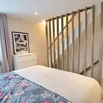 Maison de 76 m² avec 2 chambre(s) en location à Bruges