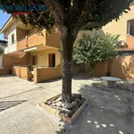 Rent 5 bedroom house of 140 m² in Montepaone