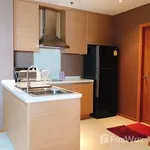 Rent 4 bedroom house of 366 m² in Bangkok