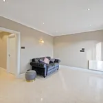 Rent 3 bedroom flat in Essex