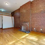 Rent 2 bedroom apartment in Manhattan