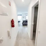 Rent 2 bedroom apartment of 77 m² in Armação de Pêra