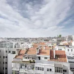 Rent 1 bedroom apartment of 55 m² in lisbon