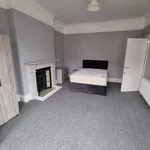 Rent 6 bedroom flat in South West England