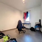 Appartement de 92 m² avec 2 chambre(s) en location à Erpent