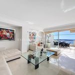 Rent 4 bedroom apartment of 128 m² in CANNES