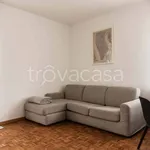 Rent 2 bedroom apartment of 70 m² in Milano