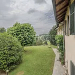 Rent 5 bedroom house of 210 m² in Torino