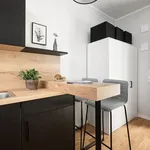 Rent 1 bedroom apartment of 25 m² in Berlin