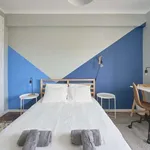 Rent a room in lisbon