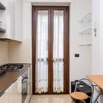 Rent 1 bedroom apartment of 60 m² in milan