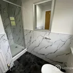 Rent 2 bedroom flat in Glasgow