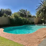 Rent 2 bedroom apartment in Sandton