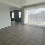 Appartement de 70 m² avec 3 chambre(s) en location à LOUDEAC