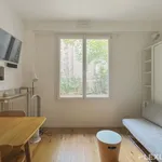 Rent 1 bedroom apartment of 18 m² in Paris