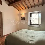 Rent 4 bedroom house of 290 m² in Umbertide