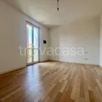 Rent 3 bedroom apartment of 100 m² in Sant'Ambrogio di Valpolicella