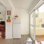 Rent 1 bedroom apartment of 50 m² in lisbon