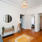 Rent a room of 193 m² in Paris