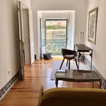 Rent 3 bedroom apartment of 152 m² in Lisbon